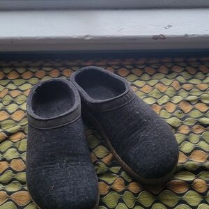 Haflinger Charcoal Felt Women's Clogs